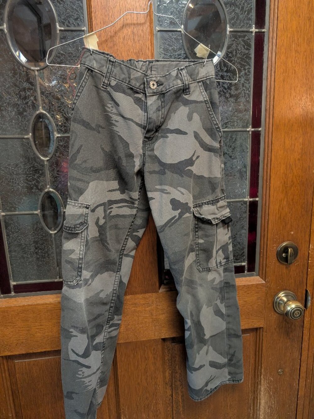 Boys Gray camouflage pants, size 10 slim